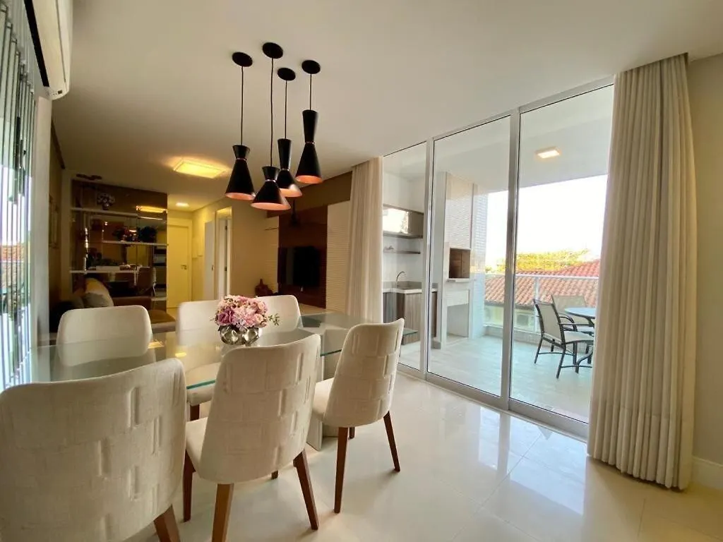 Varandas 206 A - Luxuoso Apartamento 3 Quartos Na Praia De Bombas. Bombinhas 0*,  Brésil